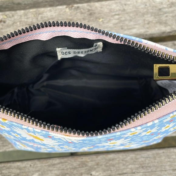 OCS Designs train case and cosmetic bag duo - Picture 14 of 16